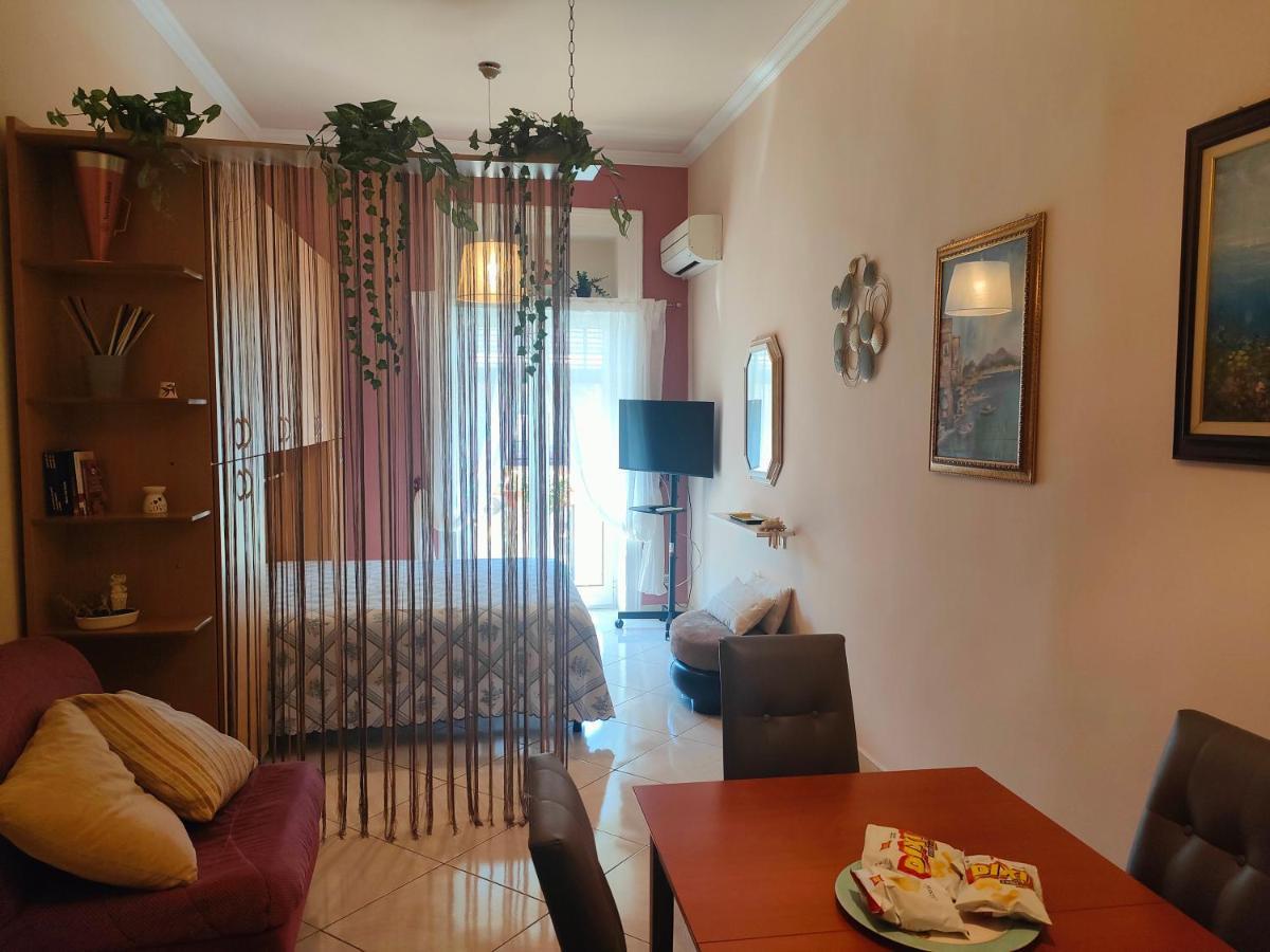 Madda'S Apartament Naples Luaran gambar