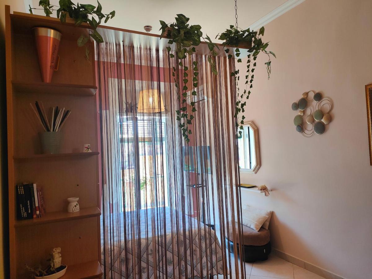 Madda'S Apartament Naples Luaran gambar